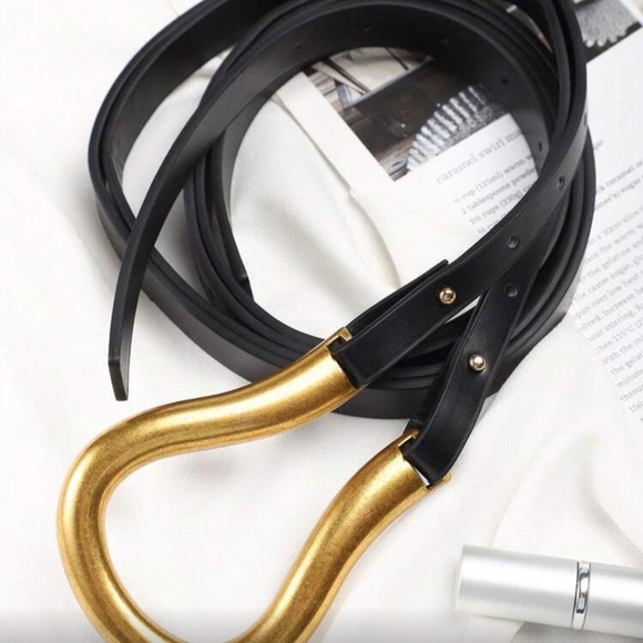 Luxe Black and Gold Vegan Leather Women’s Wrap Belt - Picture 2 of 4